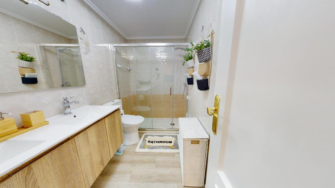 Apartmán Pedro Lorca Torrevieja Exteriér fotografie